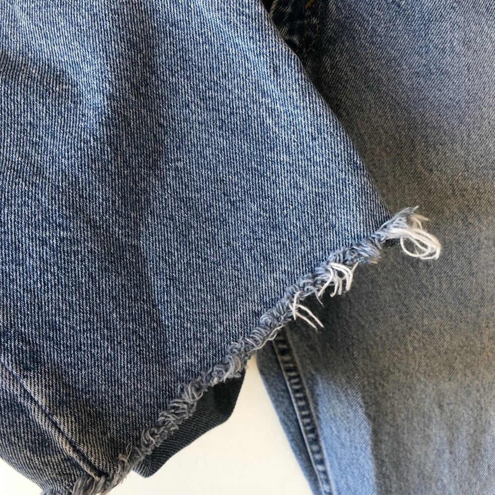 Vintage Levi’s high rise orange tab mom jeans - Picture 3 of 8